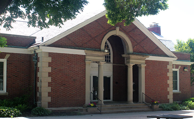 A photo of the entrance to McClelland Dining Hall.