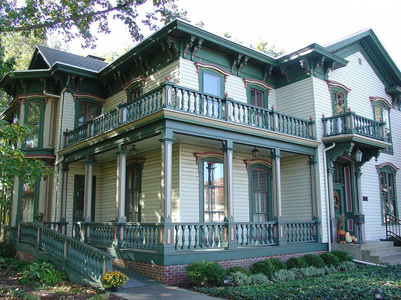 A photo of the James Jaquess House.